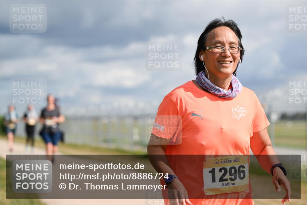 14.09.2025 - Airport Race Dr. Thomas Lammeyer http://msf.ph/oto/8886724 14.09.2025 12:48:08 Laufen 42, 1296 meine-sportfotos.de
