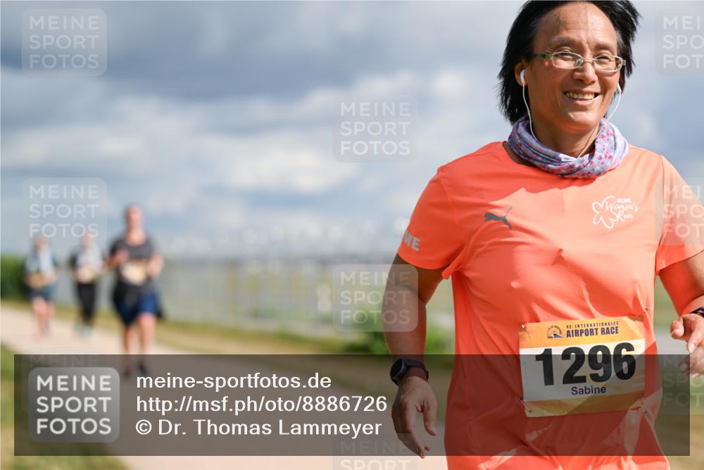 14.09.2025 - Airport Race Dr. Thomas Lammeyer http://msf.ph/oto/8886726 14.09.2025 12:48:08 Laufen 42, 1296 meine-sportfotos.de