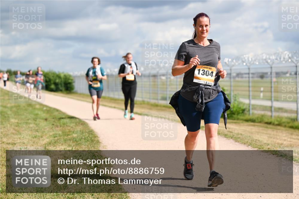 14.09.2025 - Airport Race Dr. Thomas Lammeyer http://msf.ph/oto/8886759 14.09.2025 12:48:11 Laufen 1304, 1304 meine-sportfotos.de