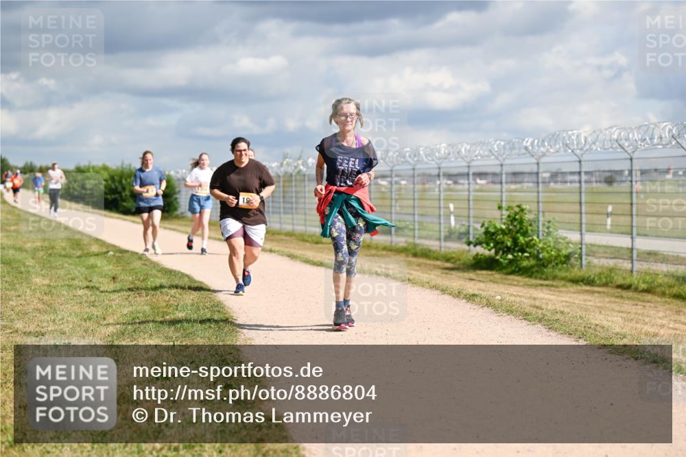 14.09.2025 - Airport Race Dr. Thomas Lammeyer http://msf.ph/oto/8886804 14.09.2025 12:48:24 Laufen 19 meine-sportfotos.de
