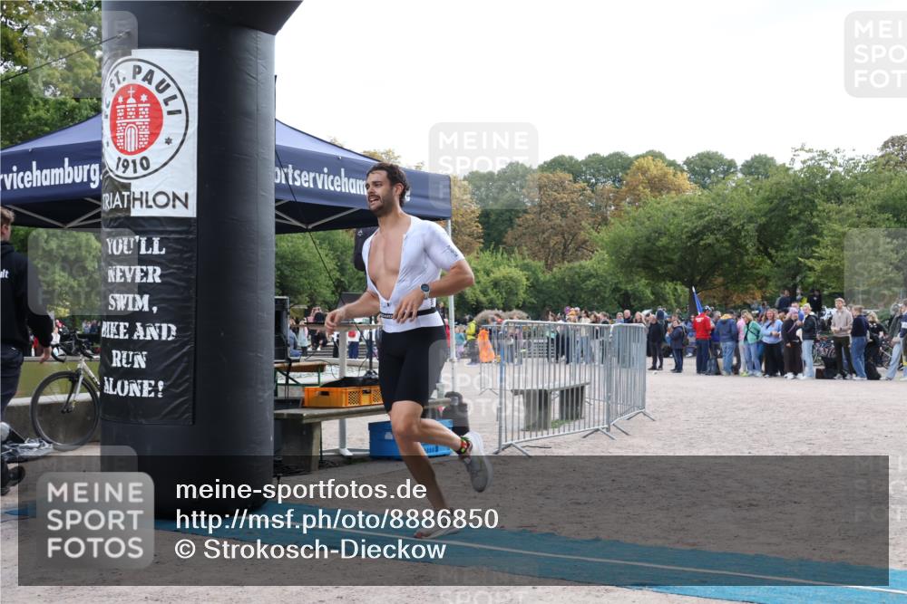 14.09.2025 - Stadtparktriathlon Strokosch-Dieckow http://msf.ph/oto/8886850 14.09.2025 11:29:13 Ziel 793 meine-sportfotos.de