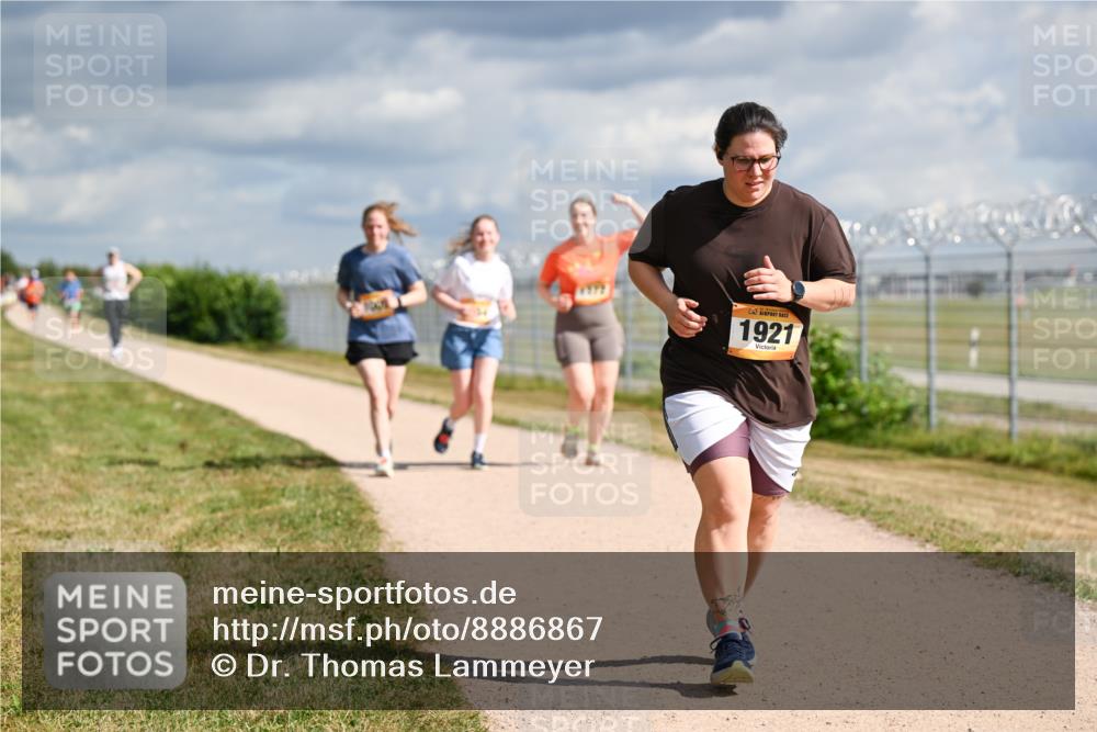 14.09.2025 - Airport Race Dr. Thomas Lammeyer http://msf.ph/oto/8886867 14.09.2025 12:48:28 Laufen 1921 meine-sportfotos.de