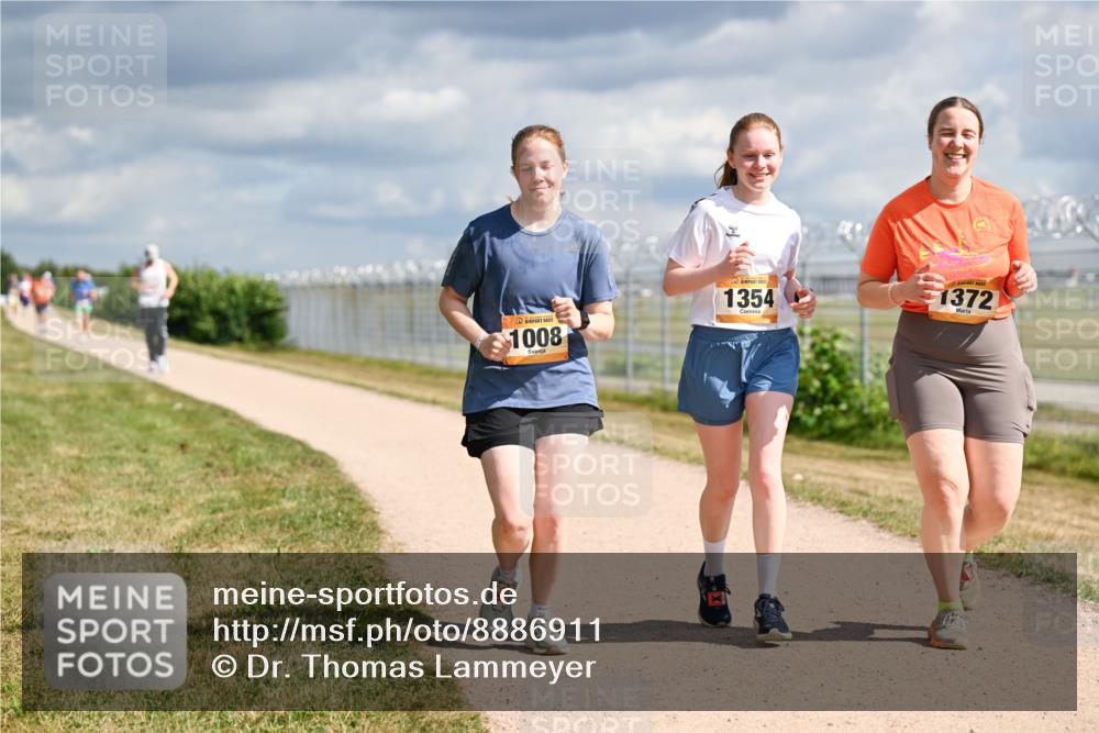 14.09.2025 - Airport Race Dr. Thomas Lammeyer http://msf.ph/oto/8886911 14.09.2025 12:48:31 Laufen 1008, 1354, 1372 meine-sportfotos.de