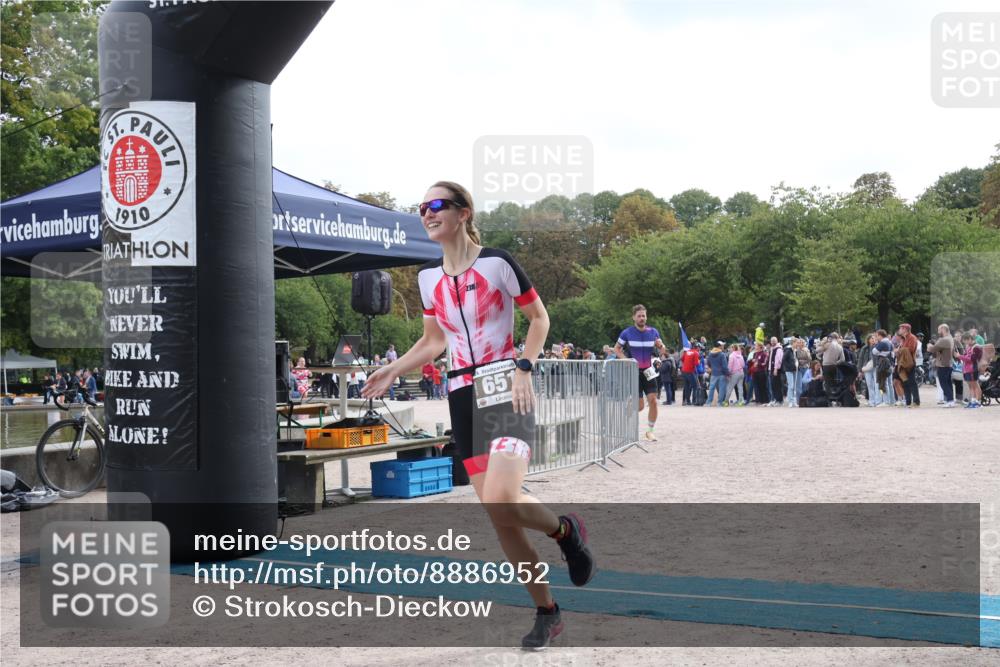 14.09.2025 - Stadtparktriathlon Strokosch-Dieckow http://msf.ph/oto/8886952 14.09.2025 11:32:04 Ziel 651, 788 meine-sportfotos.de