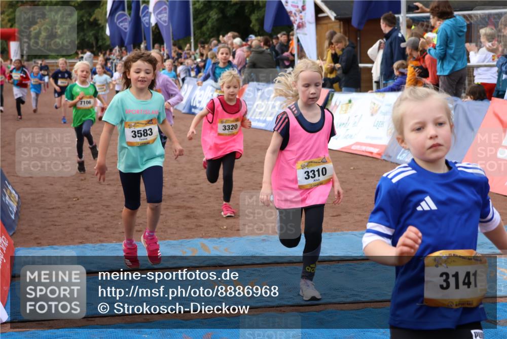 14.09.2025 - Airport Race Strokosch-Dieckow http://msf.ph/oto/8886968 14.09.2025 10:30:04 Ziel 3038, 3053, 3107, 3124, 3141, 3250, 3269, 3310, 3320, 3335, 3380, 3385, 3390, 3485, 3566, 3583, 3593, 3721, 3747 meine-sportfotos.de