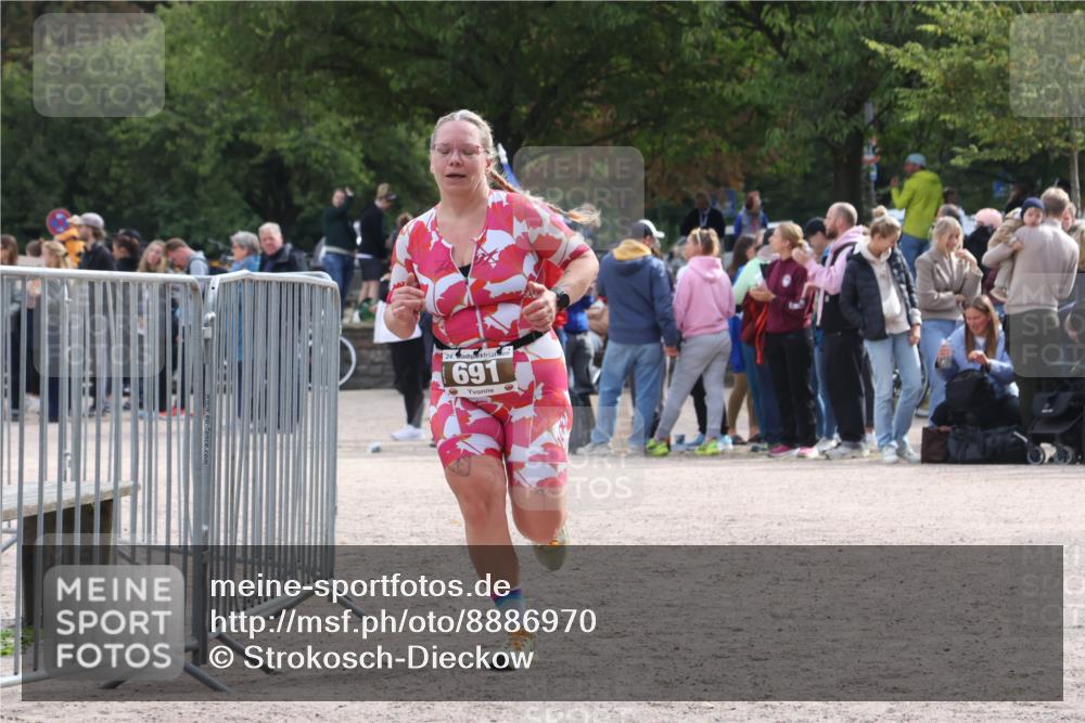 14.09.2025 - Stadtparktriathlon Strokosch-Dieckow http://msf.ph/oto/8886970 14.09.2025 11:32:11 Ziel 691, 788 meine-sportfotos.de
