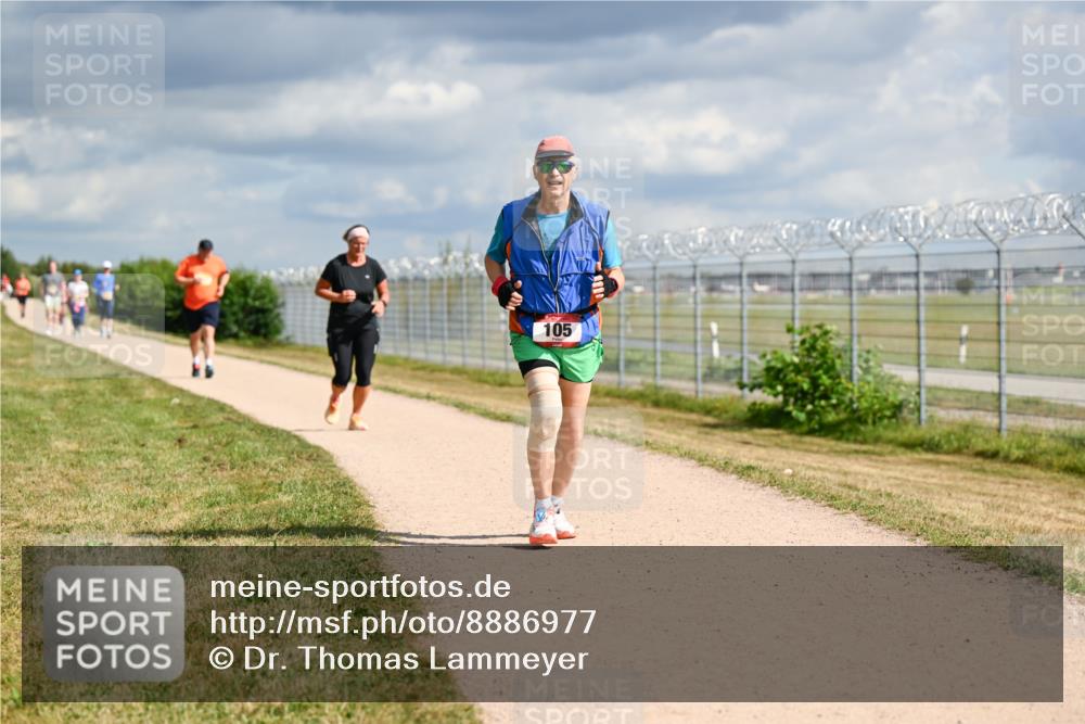14.09.2025 - Airport Race Dr. Thomas Lammeyer http://msf.ph/oto/8886977 14.09.2025 12:48:55 Laufen 105 meine-sportfotos.de