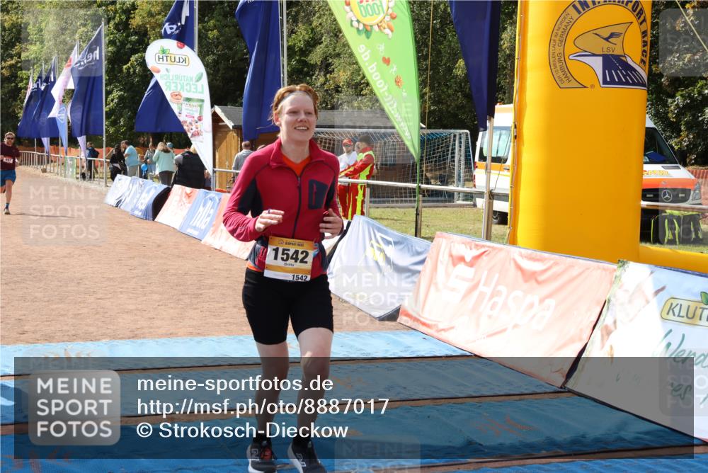 14.09.2025 - Airport Race Strokosch-Dieckow http://msf.ph/oto/8887017 14.09.2025 12:53:48 Ziel 697, 1542 meine-sportfotos.de