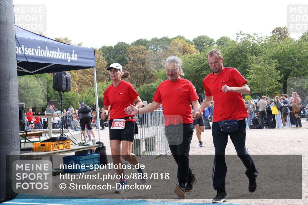 14.09.2025 - Stadtparktriathlon Strokosch-Dieckow http://msf.ph/oto/8887018 14.09.2025 11:32:36 Ziel 558, 817 meine-sportfotos.de