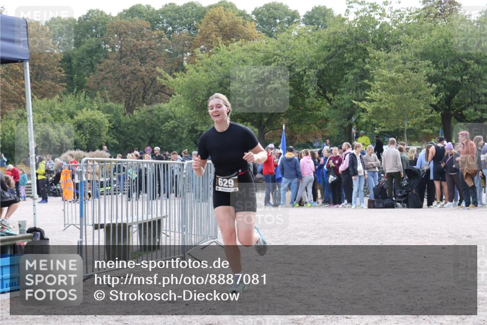 14.09.2025 - Stadtparktriathlon Strokosch-Dieckow http://msf.ph/oto/8887081 14.09.2025 11:33:18 Ziel 629 meine-sportfotos.de