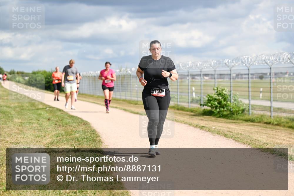 14.09.2025 - Airport Race Dr. Thomas Lammeyer http://msf.ph/oto/8887131 14.09.2025 12:49:24 Laufen  meine-sportfotos.de