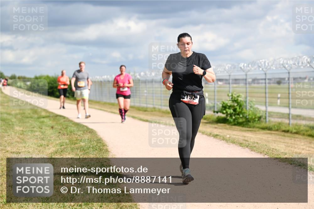 14.09.2025 - Airport Race Dr. Thomas Lammeyer http://msf.ph/oto/8887141 14.09.2025 12:49:25 Laufen 192 meine-sportfotos.de