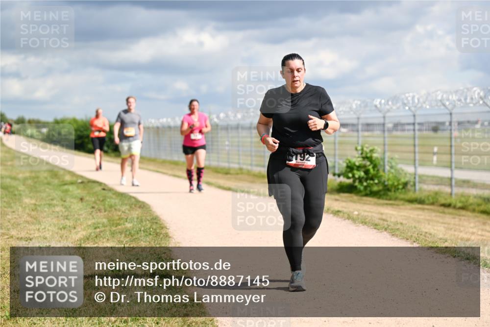 14.09.2025 - Airport Race Dr. Thomas Lammeyer http://msf.ph/oto/8887145 14.09.2025 12:49:25 Laufen 192 meine-sportfotos.de