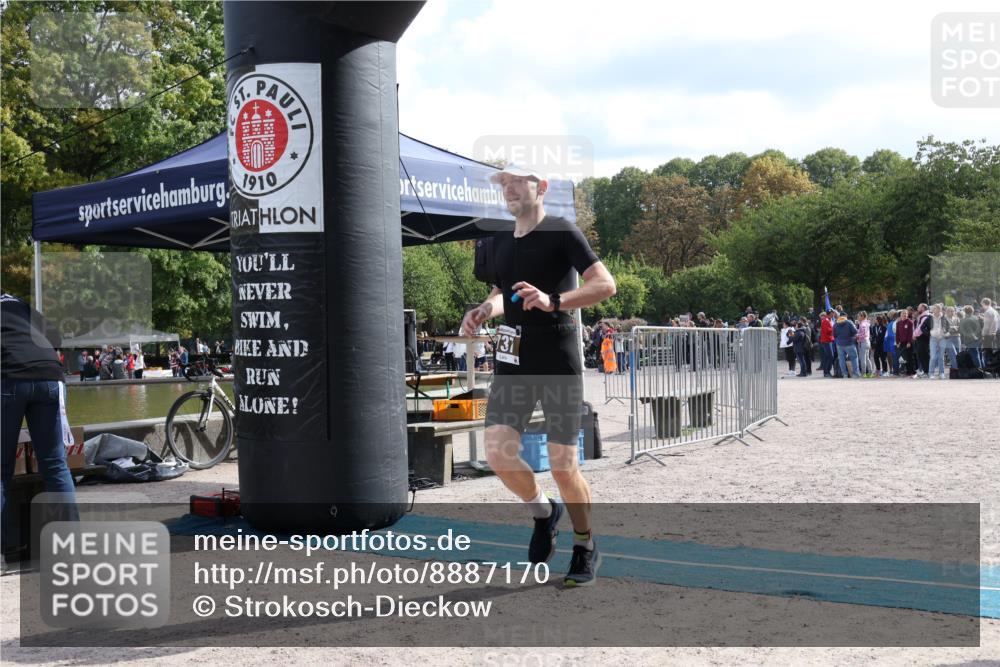 14.09.2025 - Stadtparktriathlon Strokosch-Dieckow http://msf.ph/oto/8887170 14.09.2025 11:34:29 Ziel 737, 782, 800, 804 meine-sportfotos.de
