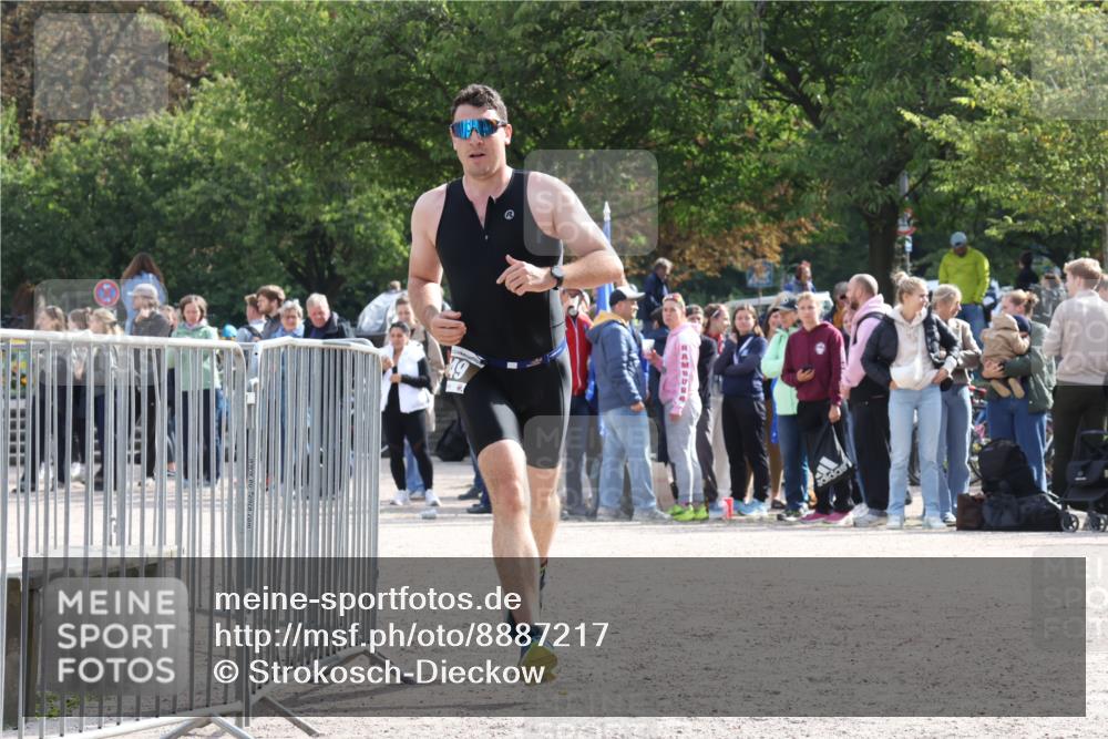14.09.2025 - Stadtparktriathlon Strokosch-Dieckow http://msf.ph/oto/8887217 14.09.2025 11:35:06 Ziel 749 meine-sportfotos.de