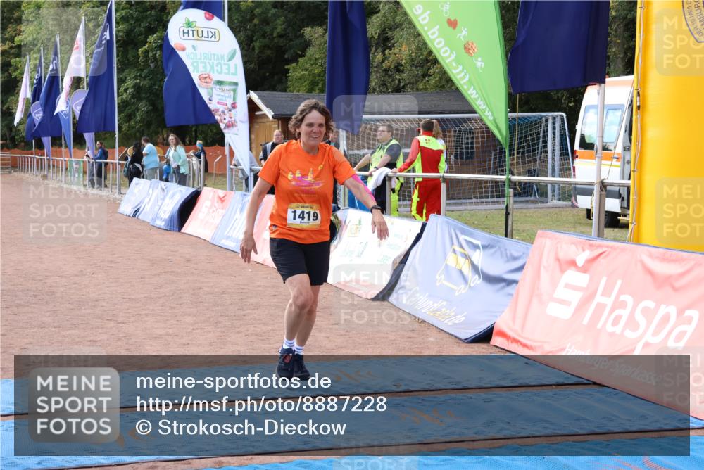 14.09.2025 - Airport Race Strokosch-Dieckow http://msf.ph/oto/8887228 14.09.2025 12:54:22 Ziel 1419 meine-sportfotos.de