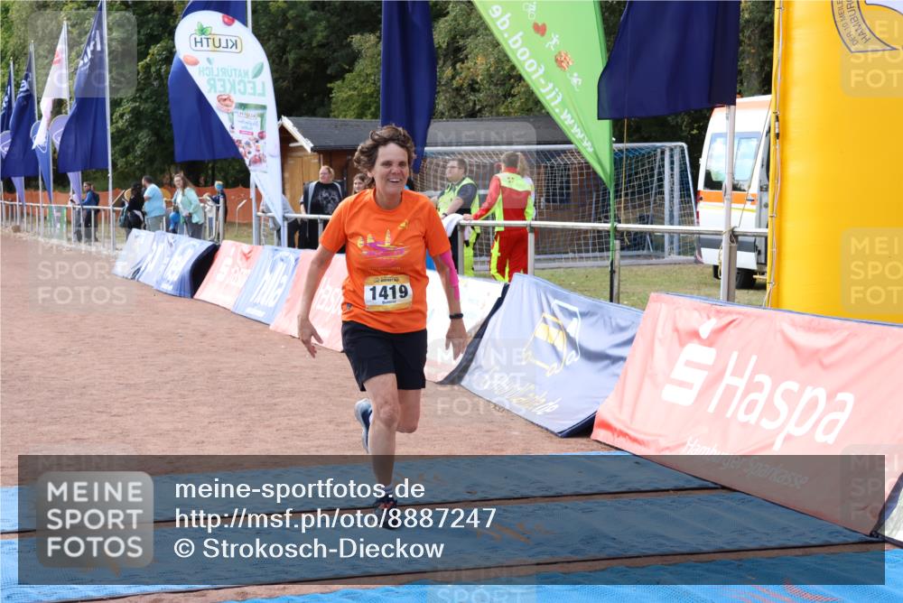 14.09.2025 - Airport Race Strokosch-Dieckow http://msf.ph/oto/8887247 14.09.2025 12:54:22 Ziel 1419 meine-sportfotos.de