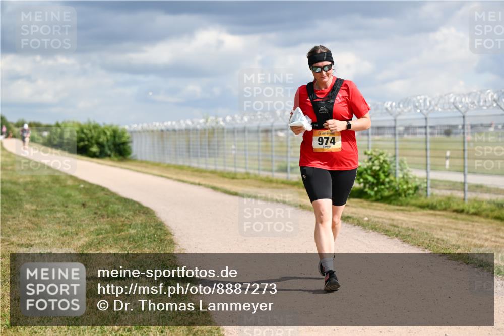14.09.2025 - Airport Race Dr. Thomas Lammeyer http://msf.ph/oto/8887273 14.09.2025 12:50:12 Laufen 974 meine-sportfotos.de