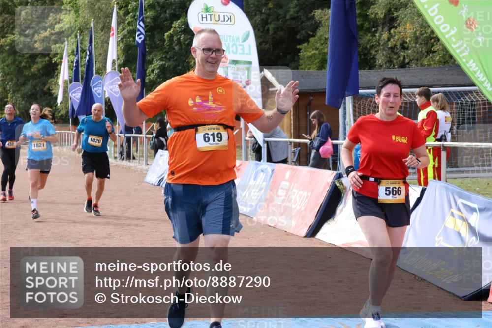 14.09.2025 - Airport Race Strokosch-Dieckow http://msf.ph/oto/8887290 14.09.2025 12:54:41 Ziel 482, 566, 619, 1820, 1821 meine-sportfotos.de