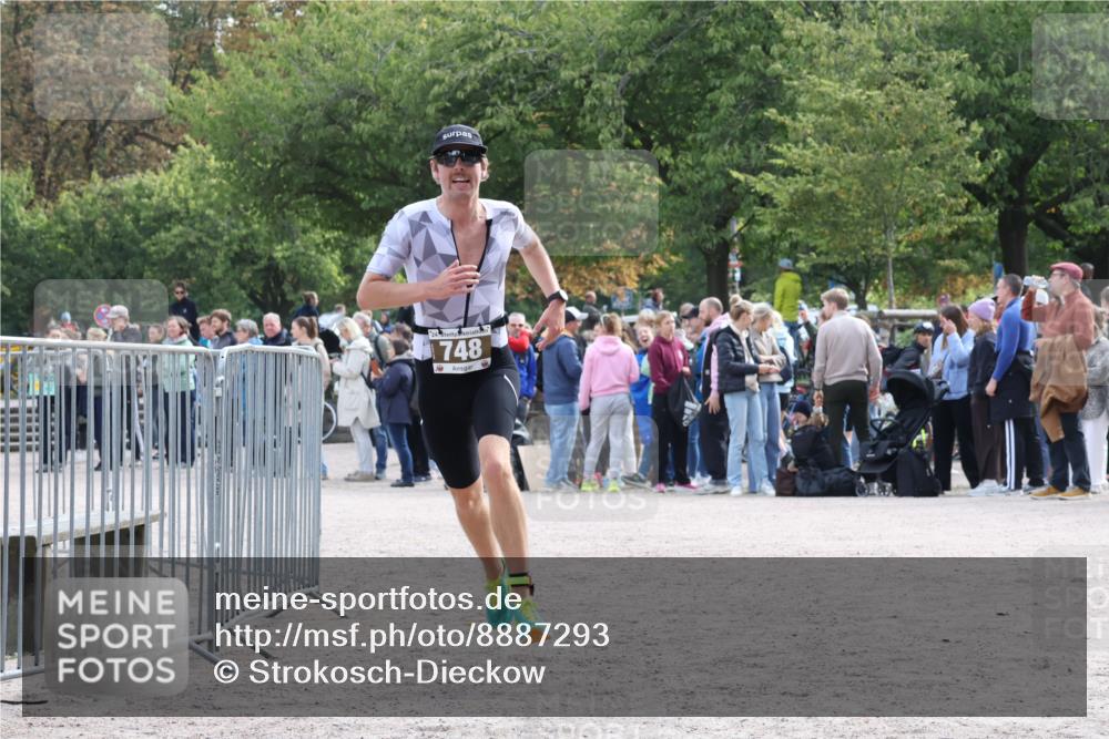 14.09.2025 - Stadtparktriathlon Strokosch-Dieckow http://msf.ph/oto/8887293 14.09.2025 11:35:45 Ziel 748 meine-sportfotos.de