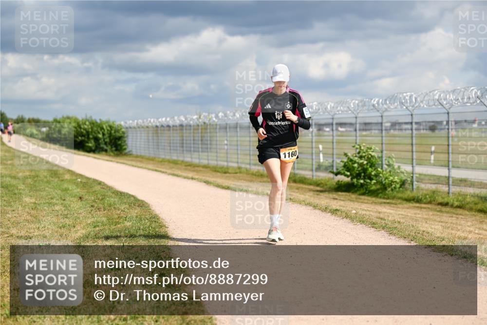 14.09.2025 - Airport Race Dr. Thomas Lammeyer http://msf.ph/oto/8887299 14.09.2025 12:50:42 Laufen 1160 meine-sportfotos.de