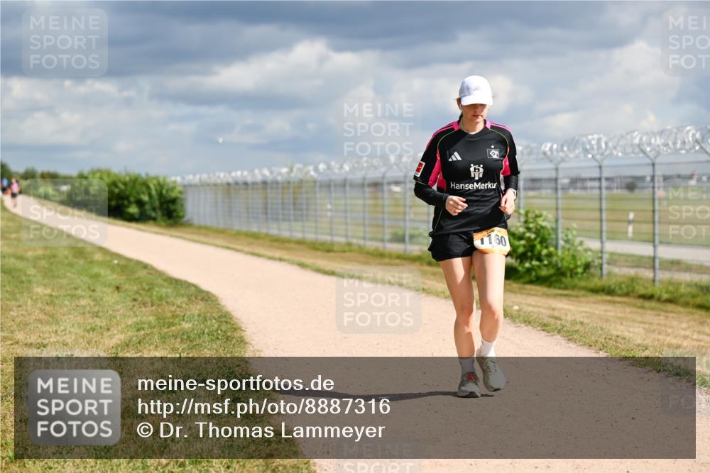 14.09.2025 - Airport Race Dr. Thomas Lammeyer http://msf.ph/oto/8887316 14.09.2025 12:50:44 Laufen 160 meine-sportfotos.de