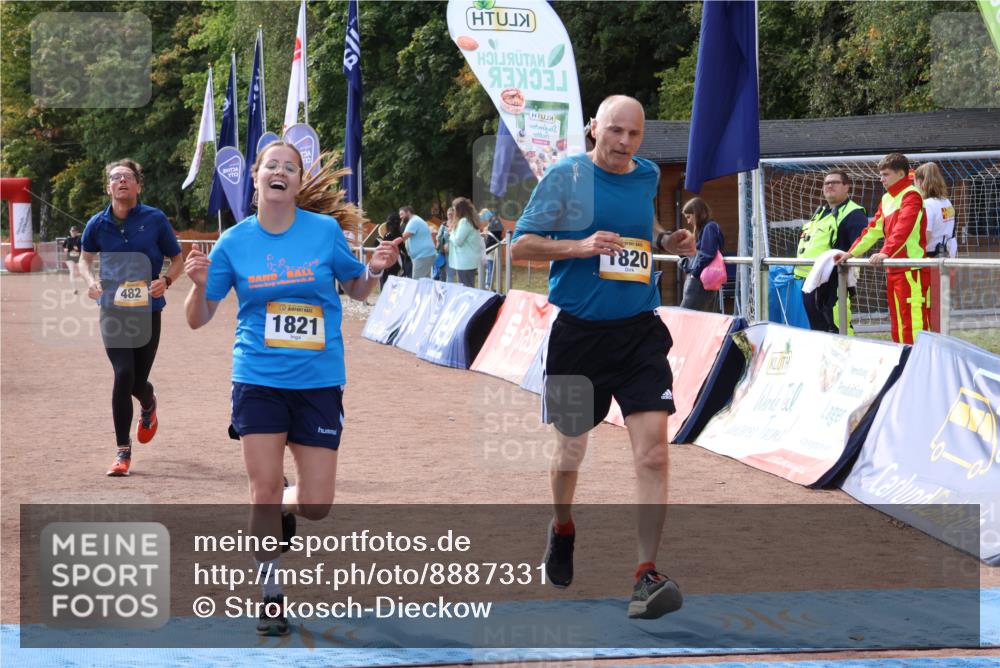 14.09.2025 - Airport Race Strokosch-Dieckow http://msf.ph/oto/8887331 14.09.2025 12:54:44 Ziel 482, 566, 619, 1820, 1821 meine-sportfotos.de