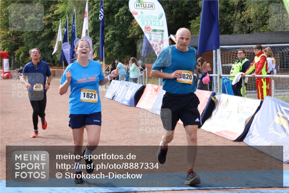 14.09.2025 - Airport Race Strokosch-Dieckow http://msf.ph/oto/8887334 14.09.2025 12:54:44 Ziel 482, 566, 619, 1820, 1821 meine-sportfotos.de