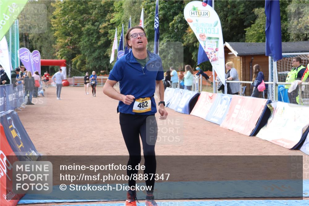 14.09.2025 - Airport Race Strokosch-Dieckow http://msf.ph/oto/8887347 14.09.2025 12:54:46 Ziel 482, 1820, 1821 meine-sportfotos.de