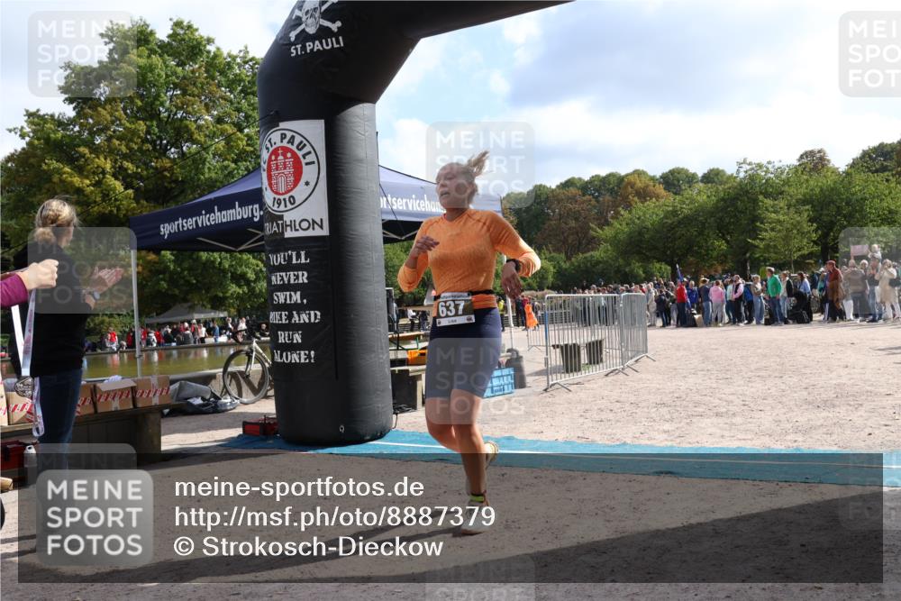 14.09.2025 - Stadtparktriathlon Strokosch-Dieckow http://msf.ph/oto/8887379 14.09.2025 11:36:49 Ziel 637 meine-sportfotos.de