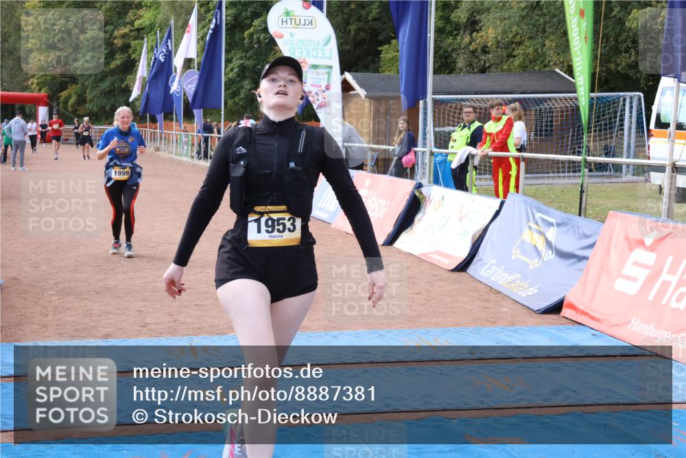 14.09.2025 - Airport Race Strokosch-Dieckow http://msf.ph/oto/8887381 14.09.2025 12:54:56 Ziel 1953, 1999 meine-sportfotos.de