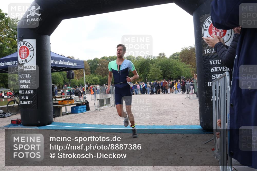 14.09.2025 - Stadtparktriathlon Strokosch-Dieckow http://msf.ph/oto/8887386 14.09.2025 11:37:12 Ziel 730 meine-sportfotos.de