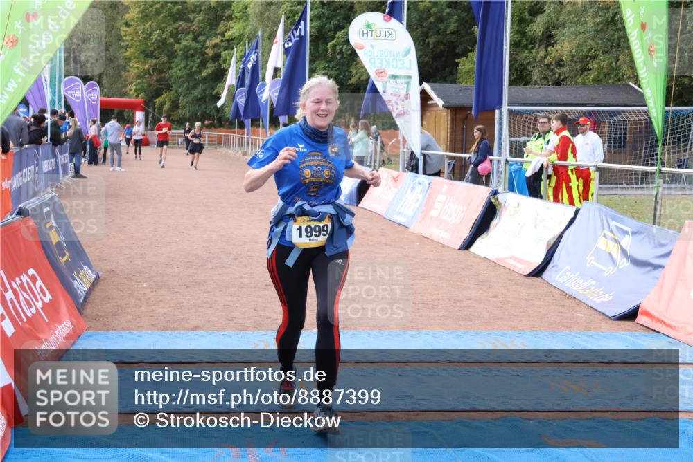 14.09.2025 - Airport Race Strokosch-Dieckow http://msf.ph/oto/8887399 14.09.2025 12:54:59 Ziel 1953, 1999 meine-sportfotos.de