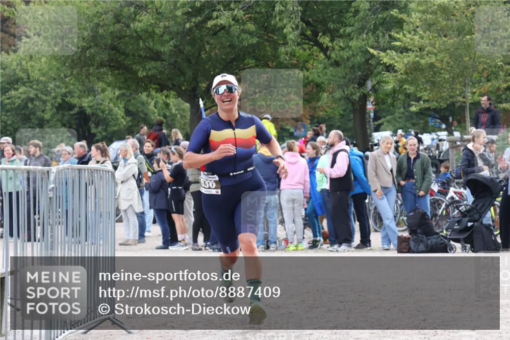 14.09.2025 - Stadtparktriathlon Strokosch-Dieckow http://msf.ph/oto/8887409 14.09.2025 11:38:05 Ziel 636 meine-sportfotos.de