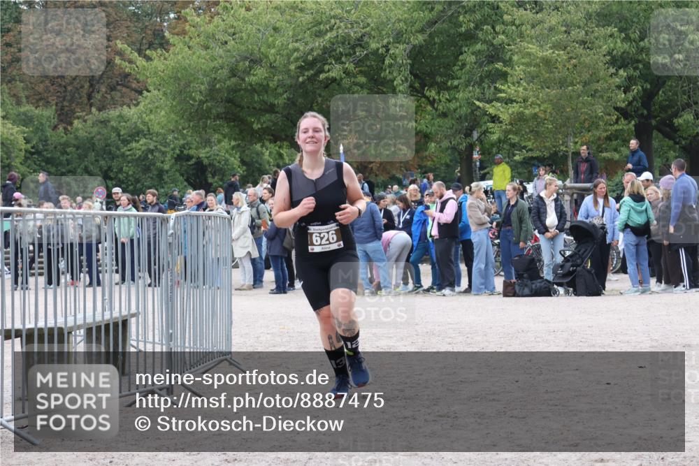 14.09.2025 - Stadtparktriathlon Strokosch-Dieckow http://msf.ph/oto/8887475 14.09.2025 11:39:56 Ziel 626 meine-sportfotos.de
