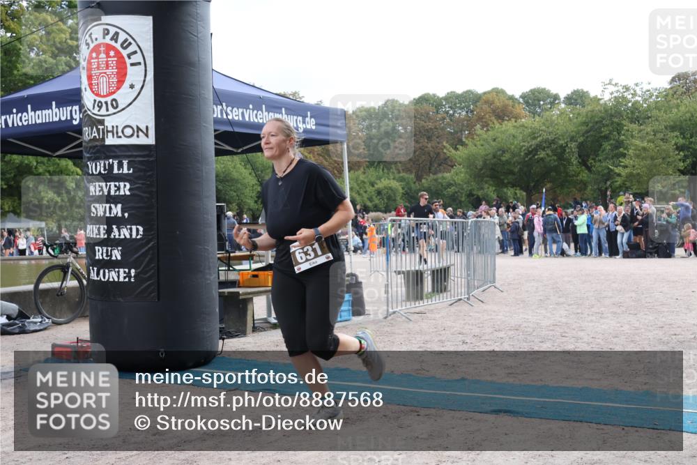 14.09.2025 - Stadtparktriathlon Strokosch-Dieckow http://msf.ph/oto/8887568 14.09.2025 11:43:06 Ziel 631, 727, 740, 790 meine-sportfotos.de