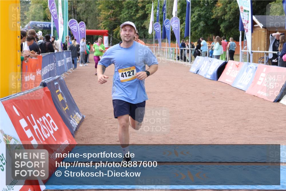 14.09.2025 - Airport Race Strokosch-Dieckow http://msf.ph/oto/8887600 14.09.2025 12:55:51 Ziel 394, 572, 2062, 2069, 4127 meine-sportfotos.de