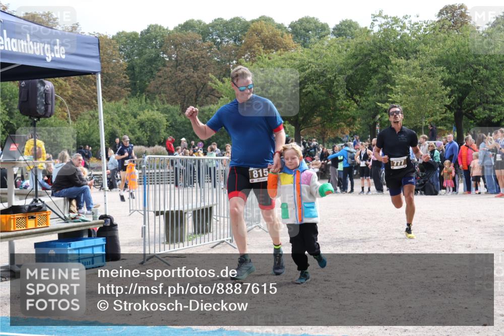 14.09.2025 - Stadtparktriathlon Strokosch-Dieckow http://msf.ph/oto/8887615 14.09.2025 11:44:40 Ziel 754, 777, 815 meine-sportfotos.de