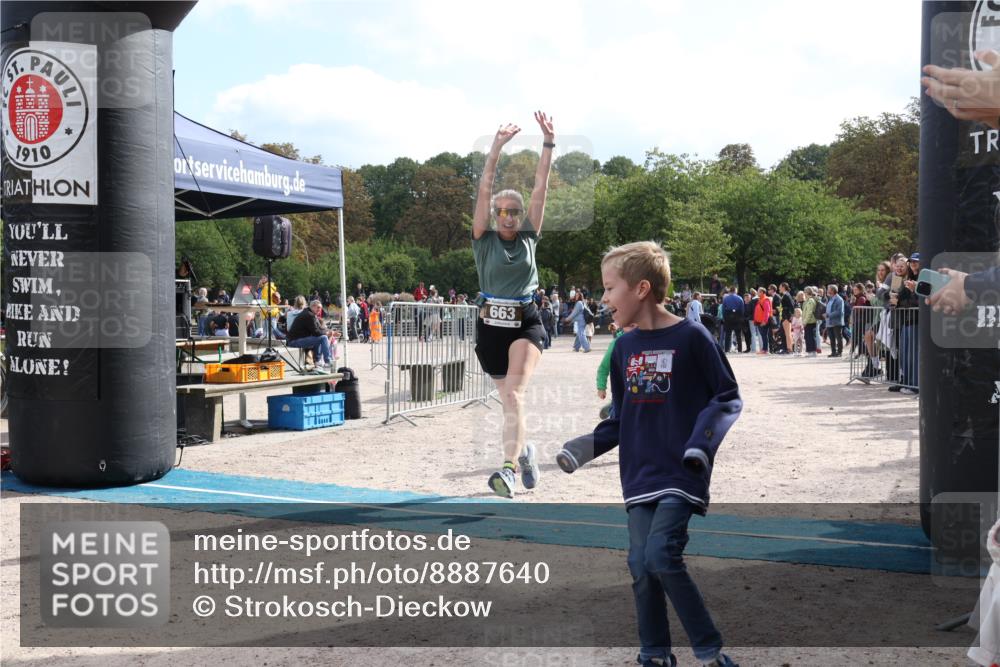 14.09.2025 - Stadtparktriathlon Strokosch-Dieckow http://msf.ph/oto/8887640 14.09.2025 11:44:55 Ziel 663 meine-sportfotos.de