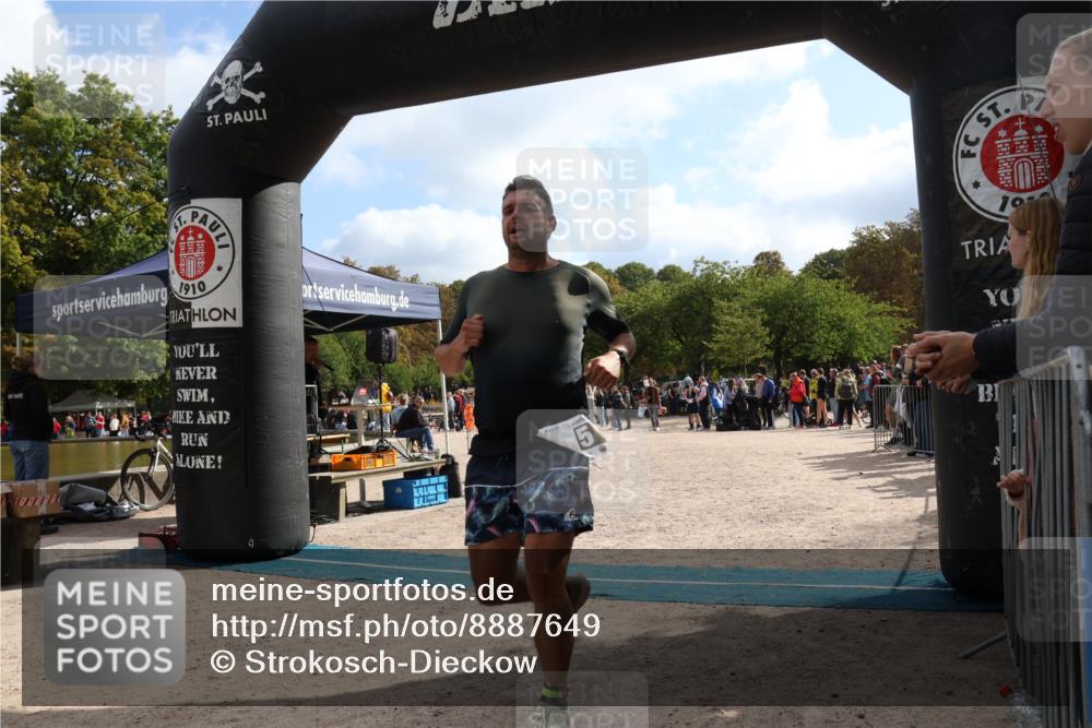 14.09.2025 - Stadtparktriathlon Strokosch-Dieckow http://msf.ph/oto/8887649 14.09.2025 11:45:41 Ziel 775 meine-sportfotos.de