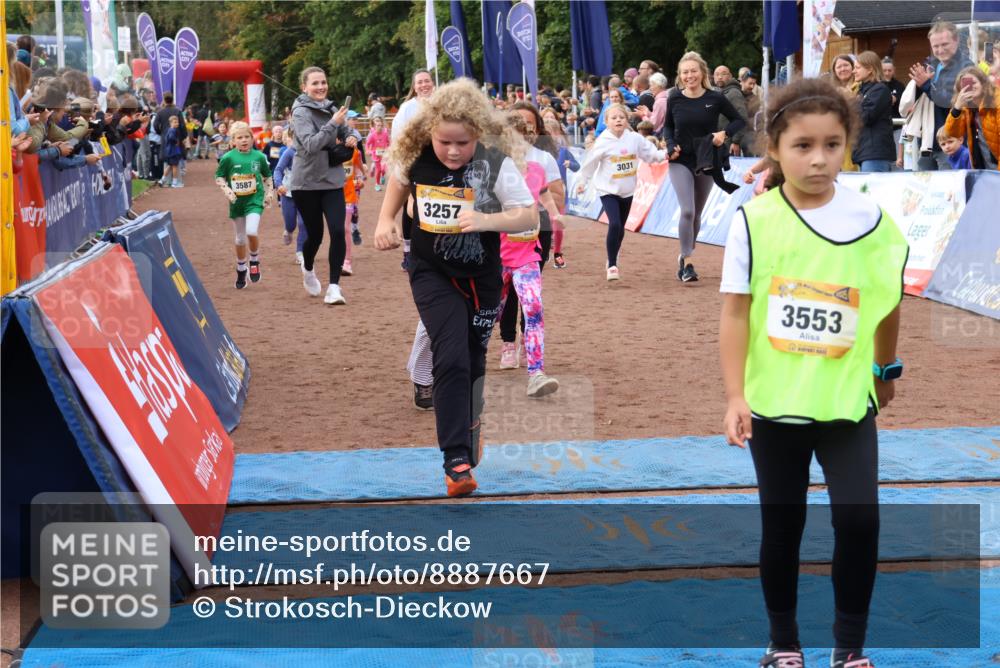 14.09.2025 - Airport Race Strokosch-Dieckow http://msf.ph/oto/8887667 14.09.2025 10:30:37 Ziel 3031, 3109, 3112, 3140, 3154, 3170, 3183, 3197, 3251, 3257, 3403, 3465, 3467, 3469, 3470, 3477, 3487, 3553, 3587, 3601 meine-sportfotos.de