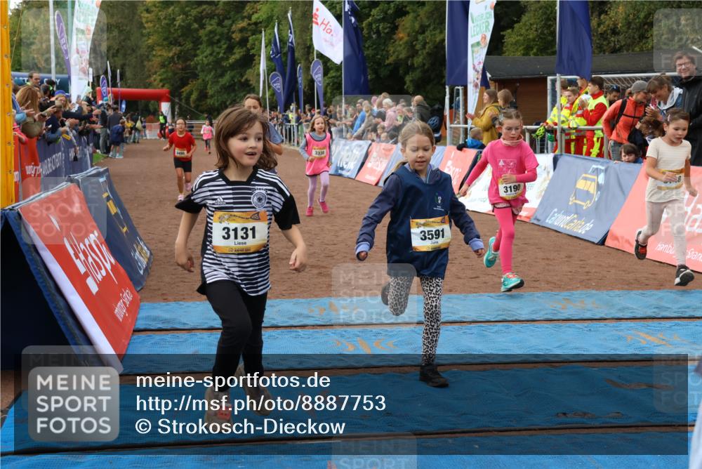 14.09.2025 - Airport Race Strokosch-Dieckow http://msf.ph/oto/8887753 14.09.2025 10:30:48 Ziel 3131, 3179, 3190, 3338, 3476, 3495, 3591, 3601, 3748 meine-sportfotos.de