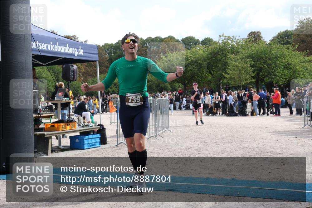 14.09.2025 - Stadtparktriathlon Strokosch-Dieckow http://msf.ph/oto/8887804 14.09.2025 11:50:41 Ziel 627, 739 meine-sportfotos.de
