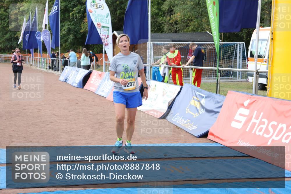 14.09.2025 - Airport Race Strokosch-Dieckow http://msf.ph/oto/8887848 14.09.2025 12:56:54 Ziel 39, 905, 4257 meine-sportfotos.de