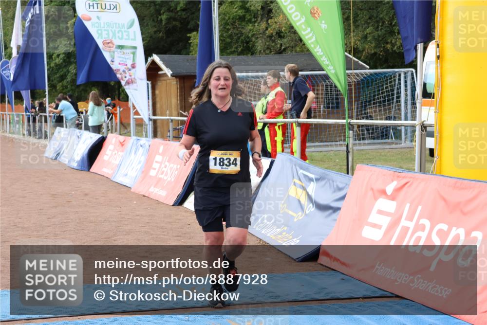 14.09.2025 - Airport Race Strokosch-Dieckow http://msf.ph/oto/8887928 14.09.2025 12:57:19 Ziel 691, 1718, 1834 meine-sportfotos.de