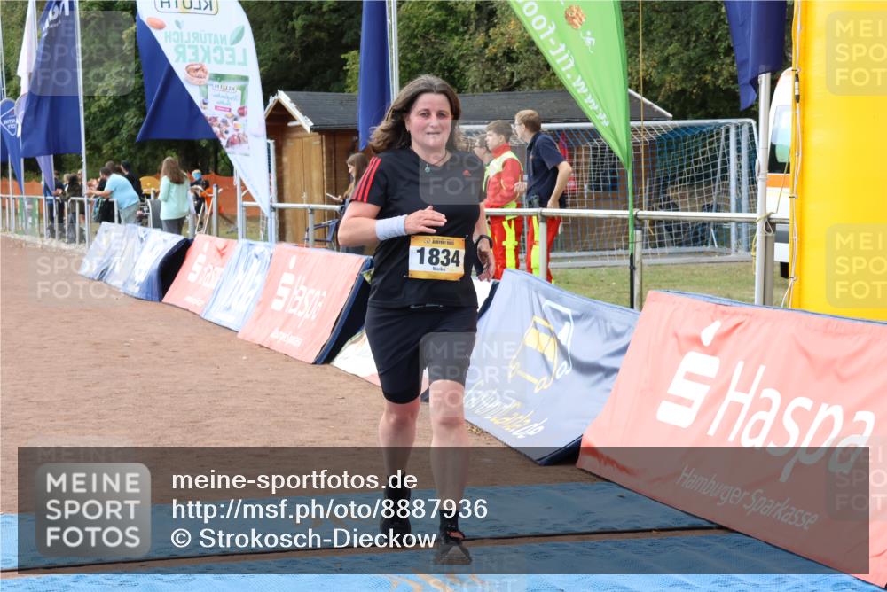 14.09.2025 - Airport Race Strokosch-Dieckow http://msf.ph/oto/8887936 14.09.2025 12:57:19 Ziel 691, 1718, 1834 meine-sportfotos.de