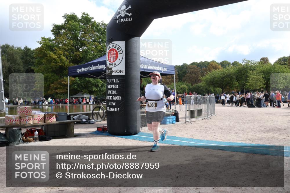 14.09.2025 - Stadtparktriathlon Strokosch-Dieckow http://msf.ph/oto/8887959 14.09.2025 11:55:05 Ziel 708 meine-sportfotos.de