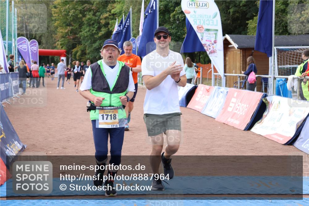 14.09.2025 - Airport Race Strokosch-Dieckow http://msf.ph/oto/8887964 14.09.2025 12:57:25 Ziel 368, 473, 691, 1718 meine-sportfotos.de