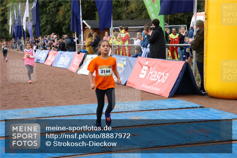 14.09.2025 - Airport Race Strokosch-Dieckow http://msf.ph/oto/8887972 14.09.2025 10:30:59 Ziel 3078, 3144, 3315 meine-sportfotos.de