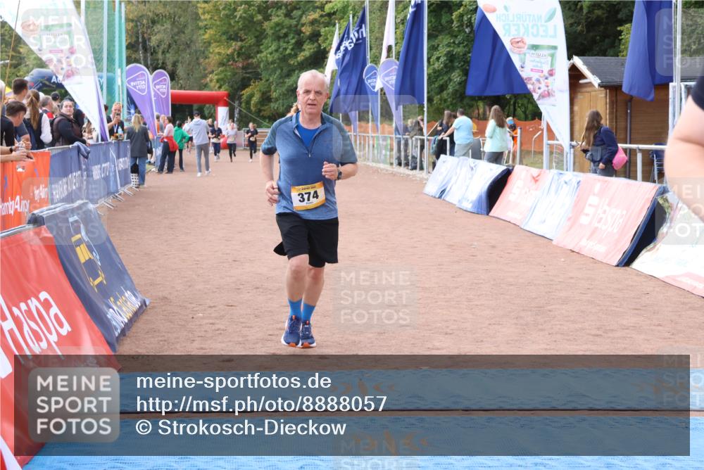 14.09.2025 - Airport Race Strokosch-Dieckow http://msf.ph/oto/8888057 14.09.2025 12:57:49 Ziel 374, 1556, 1568, 1697 meine-sportfotos.de